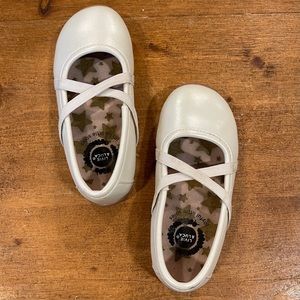 Livie & Luca Toddler Size 7 Ballet Flats